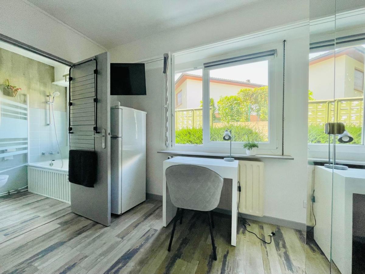 Dnn - Stylish Studio - Free Wifi, Netflix And Parking - Min Away To Basel And Airport - Dishwasher, Washing Machine Saint-Louis (Haut-Rhin) Exterior foto